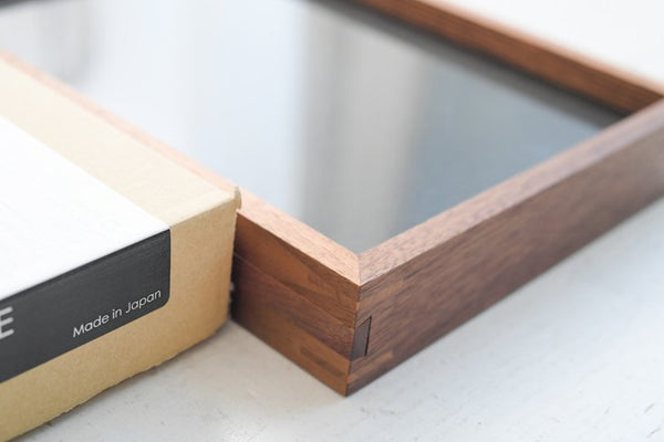 DENTO(デント) | DIRITTO (walnut) | 国産無垢ウッドフレーム