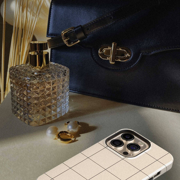 【予約/8月再入荷】CASE-FACE | Pinstriped Cream & Black MagSafe iPhoneケース (iPhone 16/16 pro/16 pro max/15) アイフォン