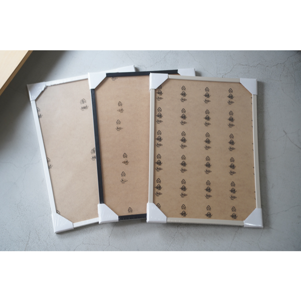 WANDKIND | SOLID WOOD FRAME (white) | ポスターフレーム 額縁 ホワイト 白 木製