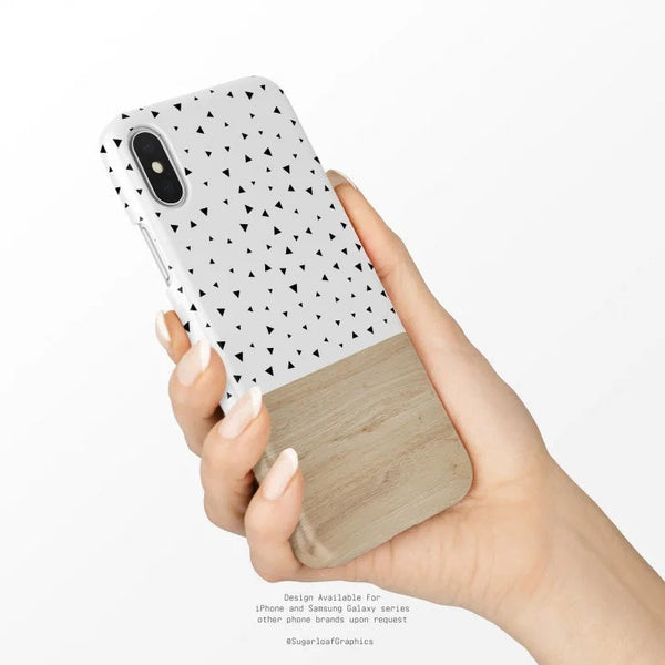 SUGARLOAF GRAPHICS | TRIANGLE POLKA DOT | MagSafe iPhoneケース (iPhone 16/16 pro/16 pro max/15)