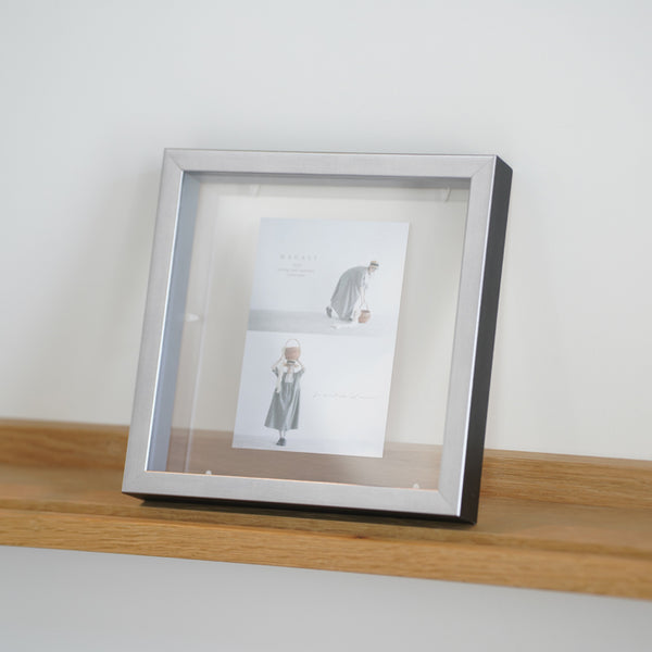 A.P.J. | クリアボックスフレーム 正方形サイズ 20角 30角 (シャンパンゴールド/ヘアラインシルバー) | 木製額縁